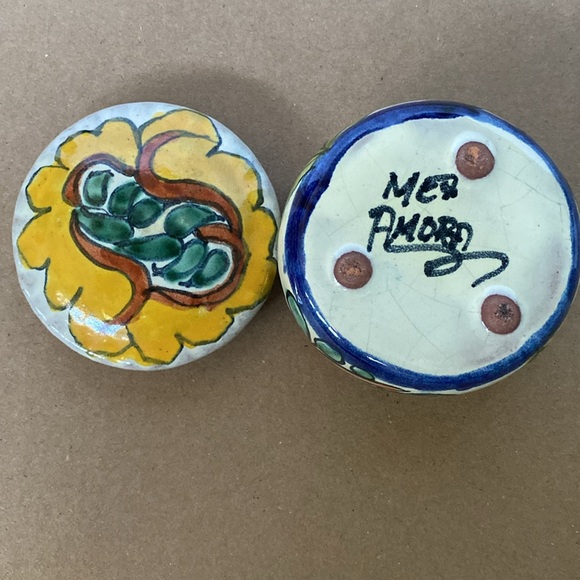 Ceramic Made in Mexico Souvenir hand painted trinket dish with lid - Picture 6 of 10
